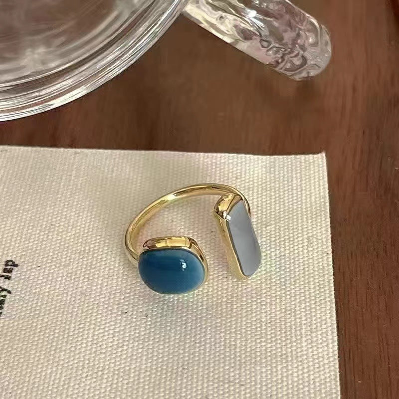 Elegant Fashion-forward Ring Design For Women