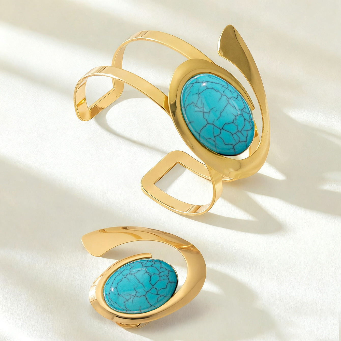 Women's Fashion Bracelet And Ring Set