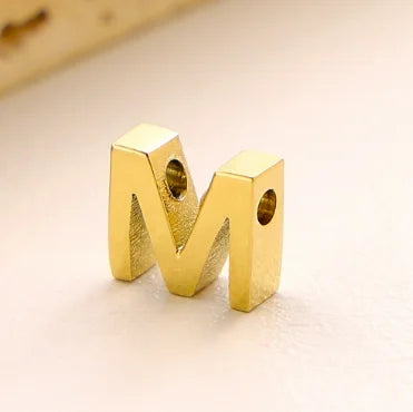 Stainless Steel Initial Heart Charm for Jewelry Silver Plated Letter Name Pendant for Women Wholesale Alphabet A-Z Jewelry Gift