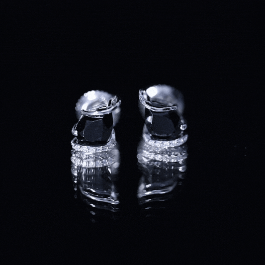 1.2 Carat Natural Black Spinel Teardrop Stud Earrings with Diamond