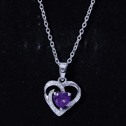 0.9 Carat Amethyst Heart Pendant Necklace with Diamond