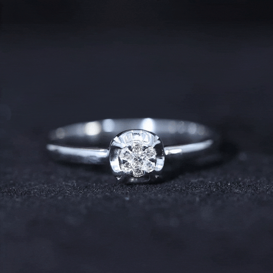 Round Shape Diamond Promise Ring in Illusion Setting