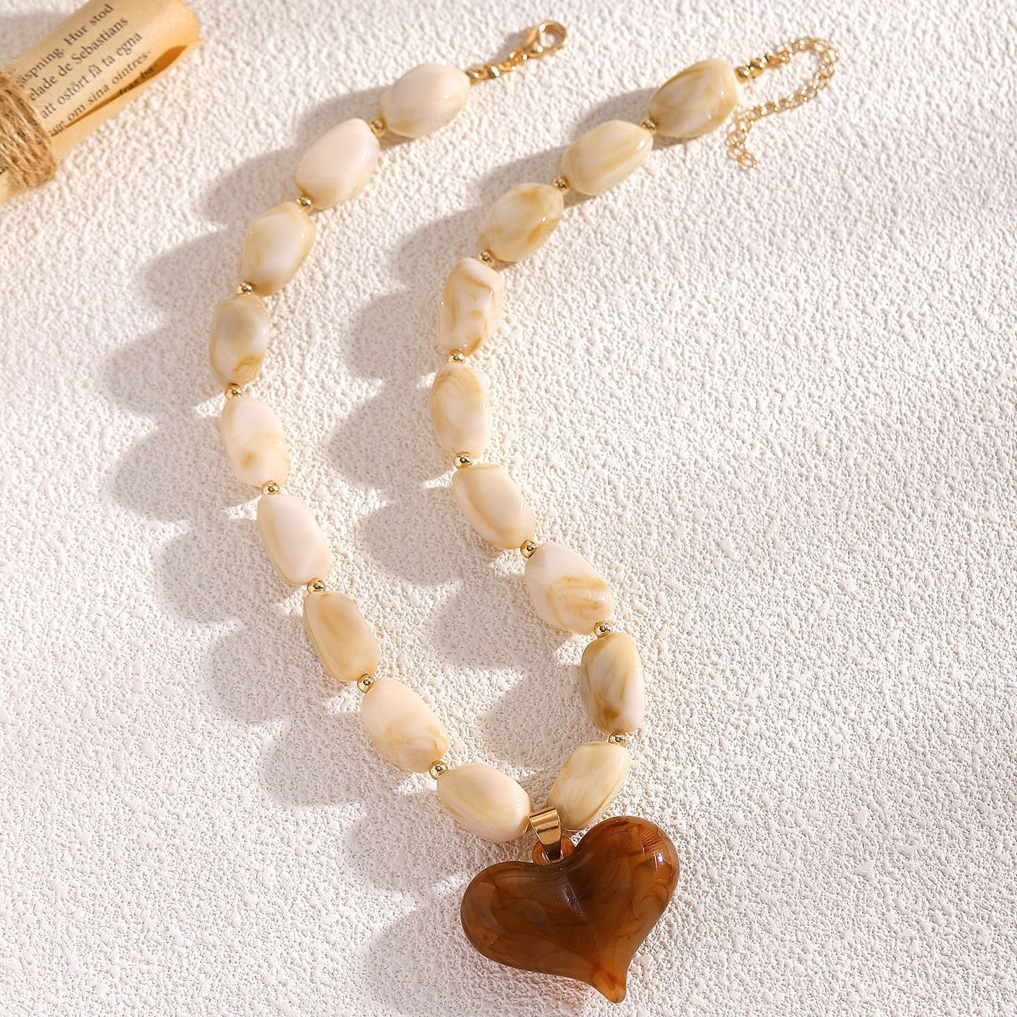 European And American-style Beaded Resin Heart Necklace Vintage