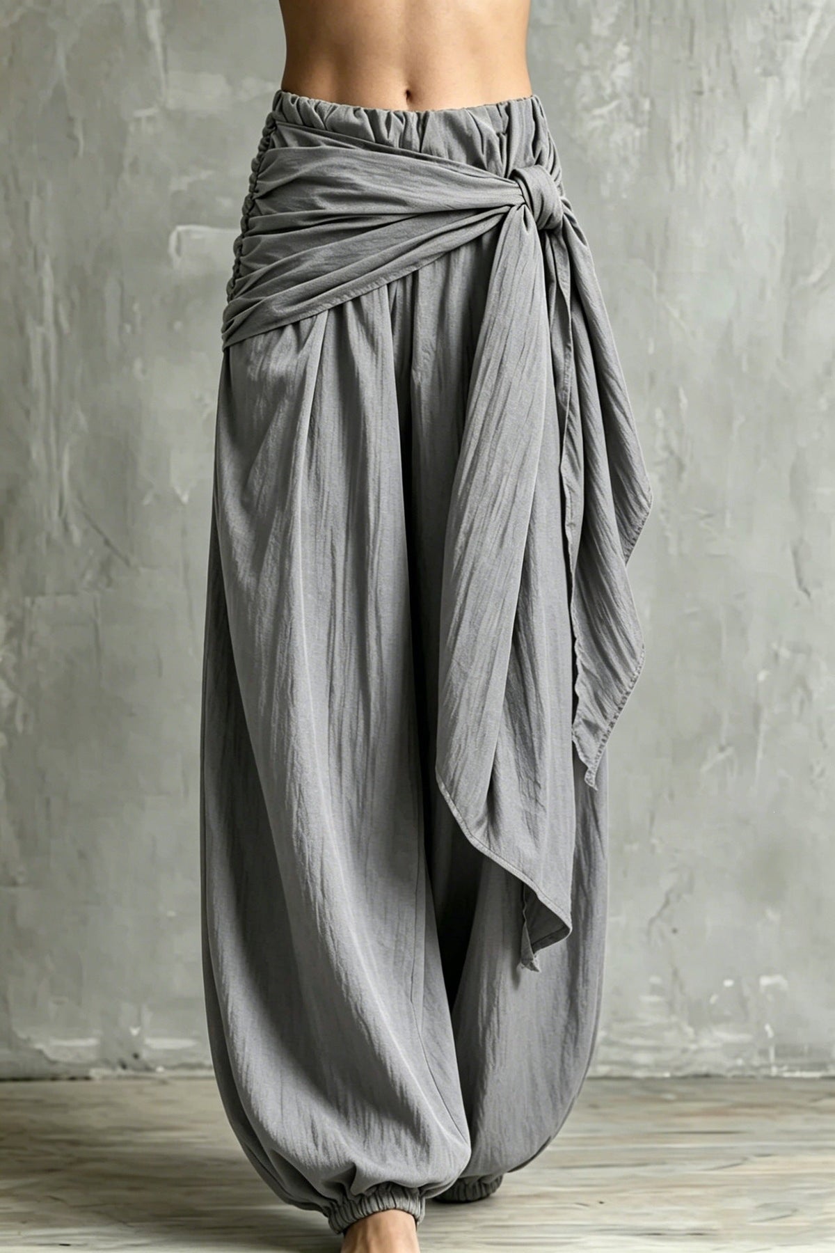 Women's Loose Casual Pants With A Tie-waist Design