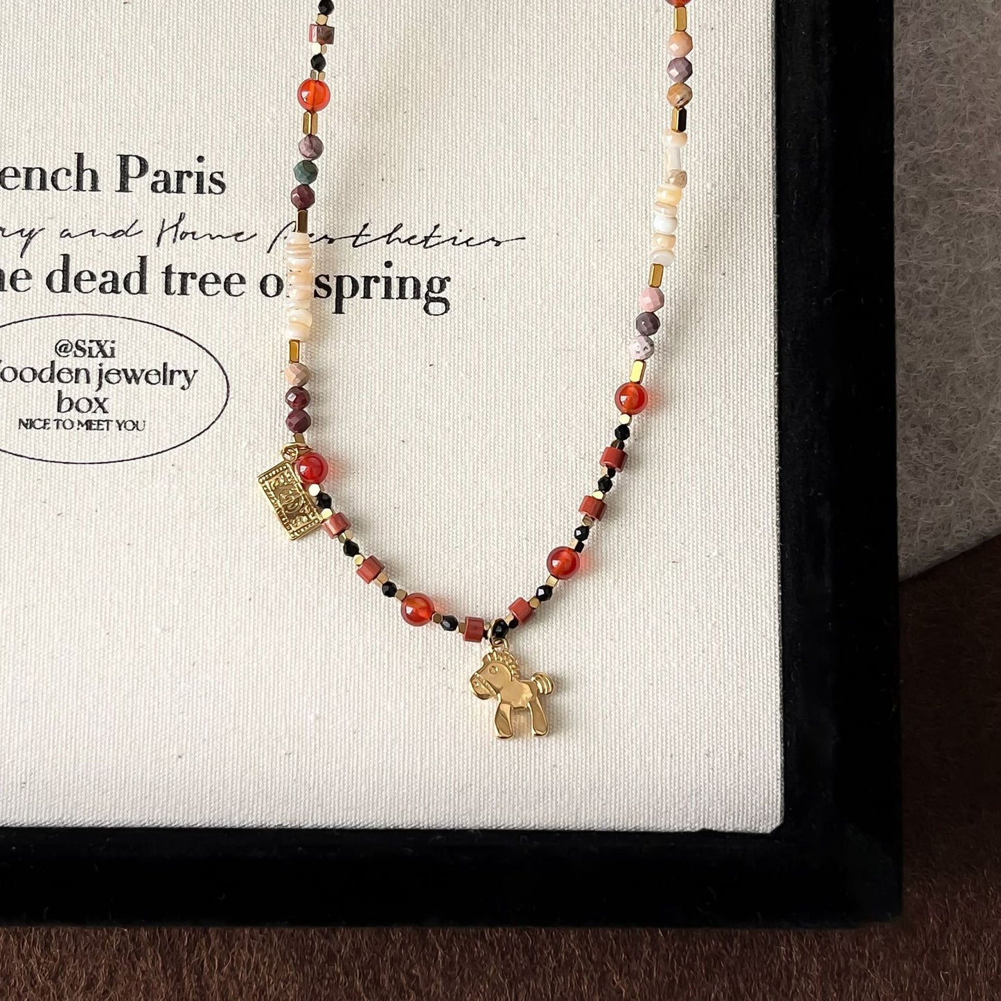 Retro Anqila Red Dunhuang-style Colorful Red Agate Layered Beaded Necklace