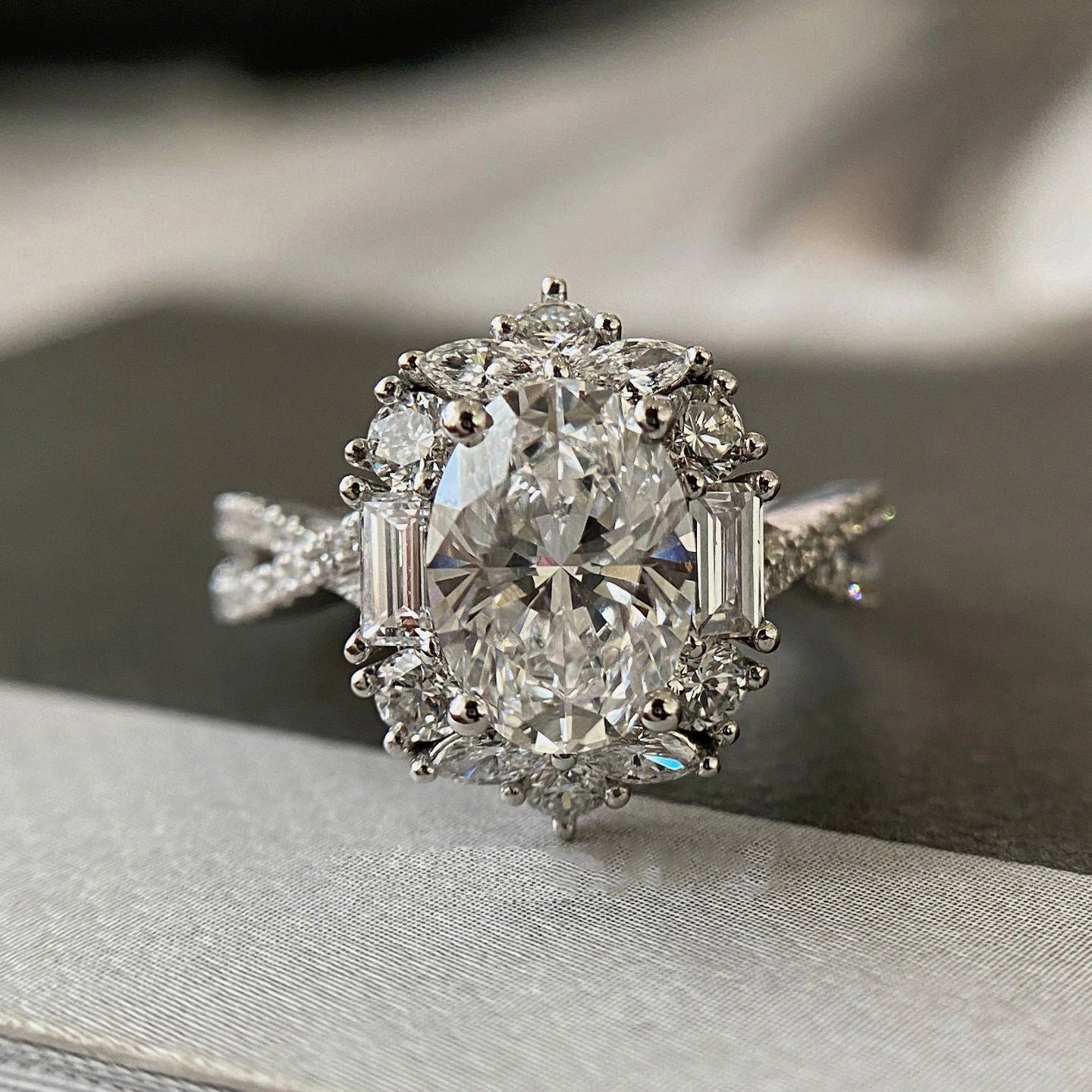 Luxury Design Oval Simulated Moissanite Engagement Ring, White Gold Plated Cluster Zircon Ring For Women, Wholesale