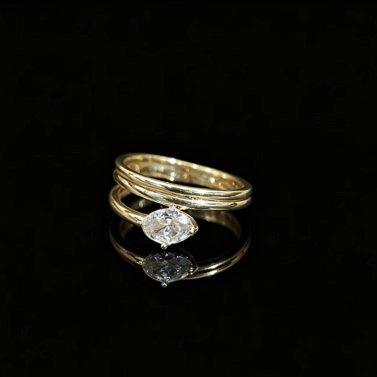 Simple, Versatile, Asymmetrical Zircon-studded Ring For Women