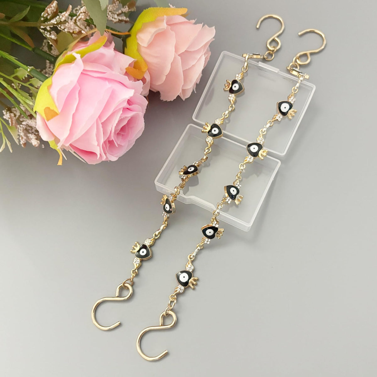 2Pcs Bling Evil Eye Shoe Chains for Girls for Clog Sandals, Gothic Shoe Decoration Charms for Women