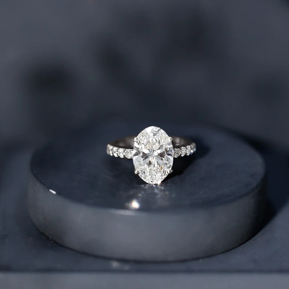 3 Carat Lab Grown Oval Diamond Engagement Ring for Women IGI Certified