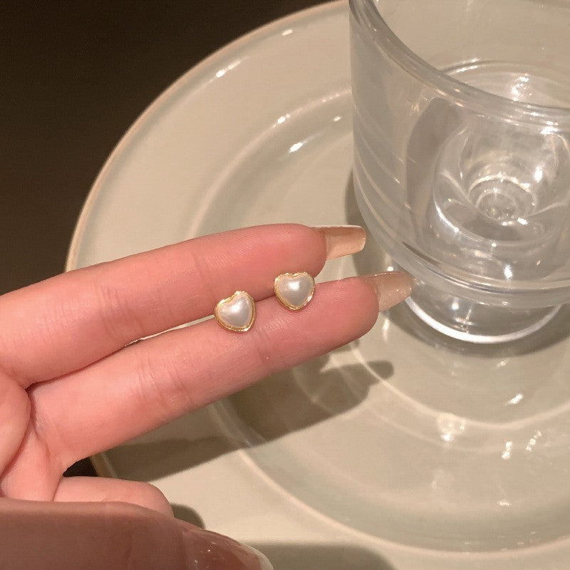 Dainty Gold Heart Stud Earrings Women All-match Casual Wearable Sleeping Earrings