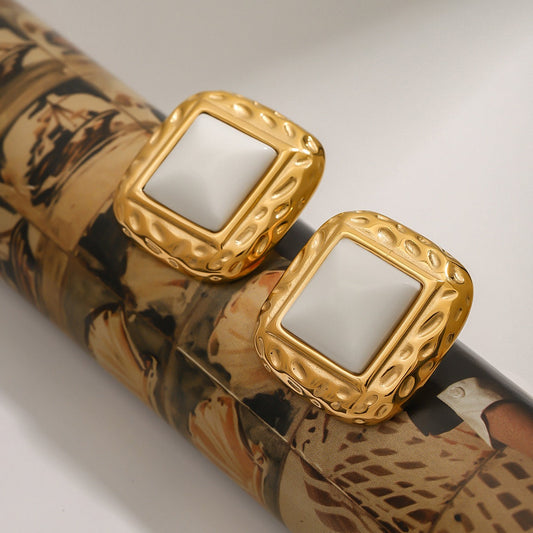 18K gold arc-shaped square inlaid gemstones with exquisite design and noble earrings