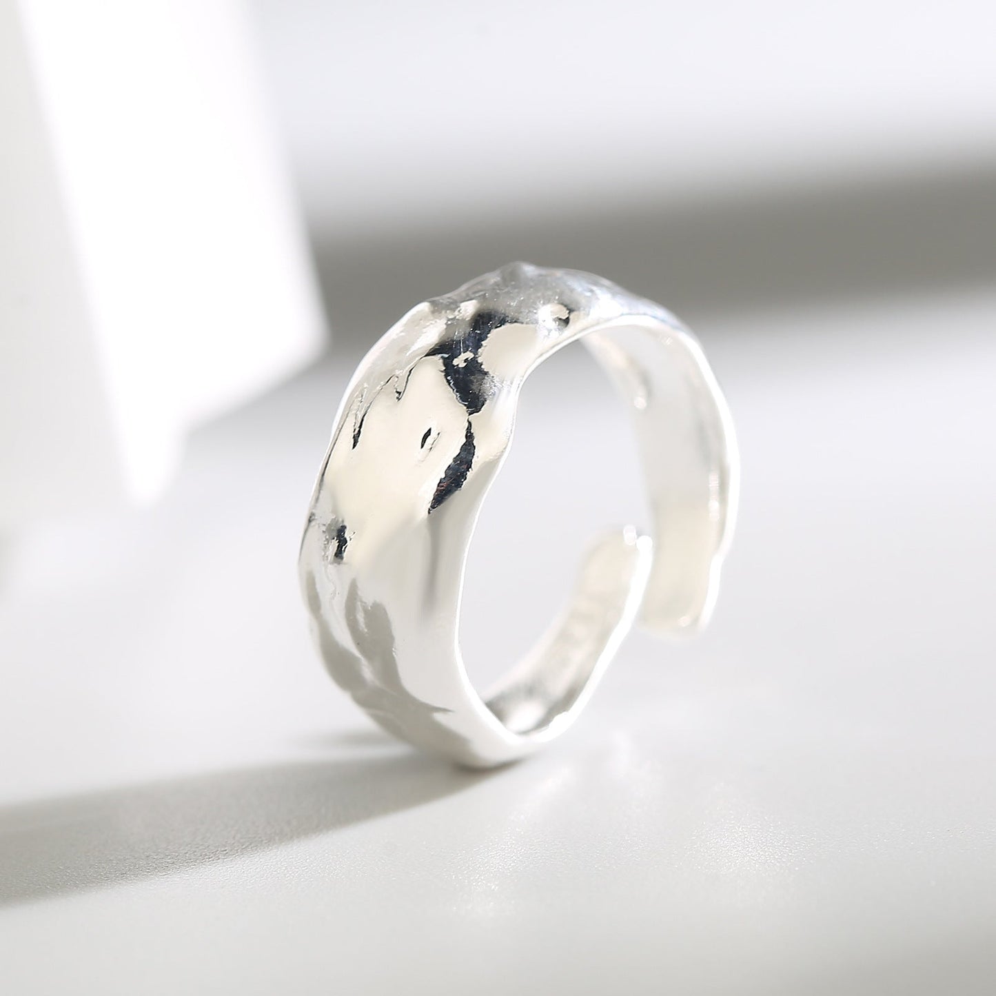 Women's Retro Punk Index Finger Ring