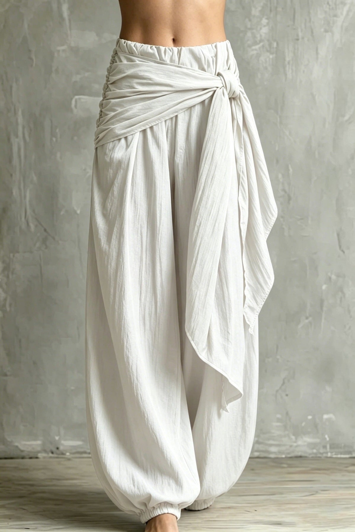 Women's Loose Casual Pants With A Tie-waist Design