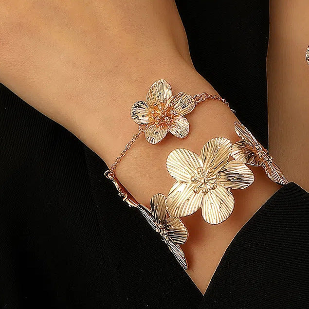 European And American Cross-Border Jewelry Pleated Texture Design Flower Earrings Necklace Bracelet Anklet Ring Bracelet Set For Women