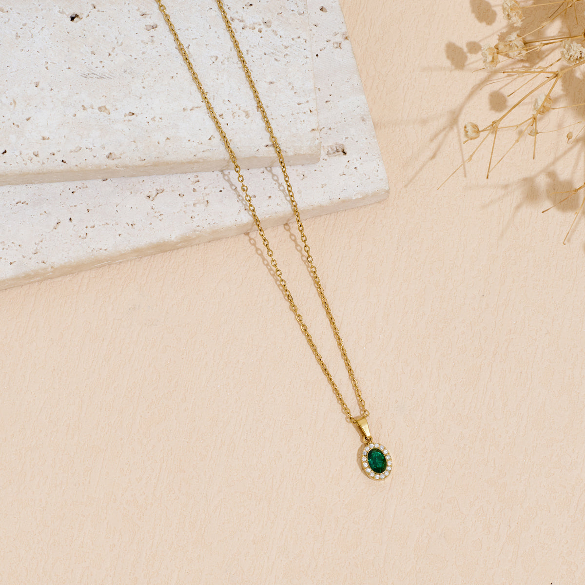 Stainless Steel Pendant Necklace With Zircon Inlay