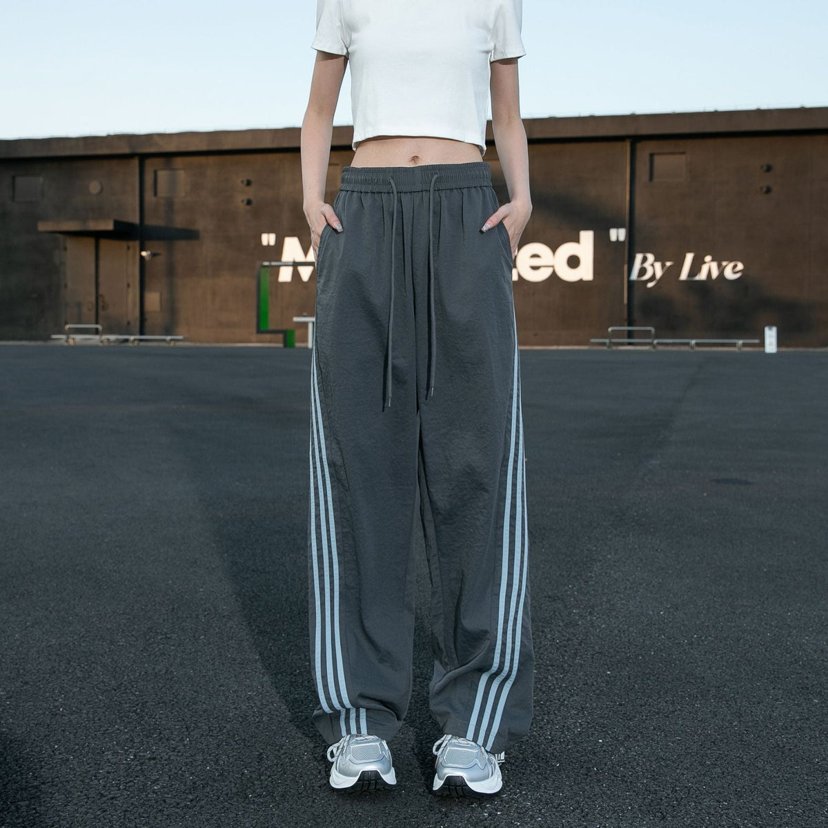 Unisex Striped Trim Wide Leg Sweatpants new