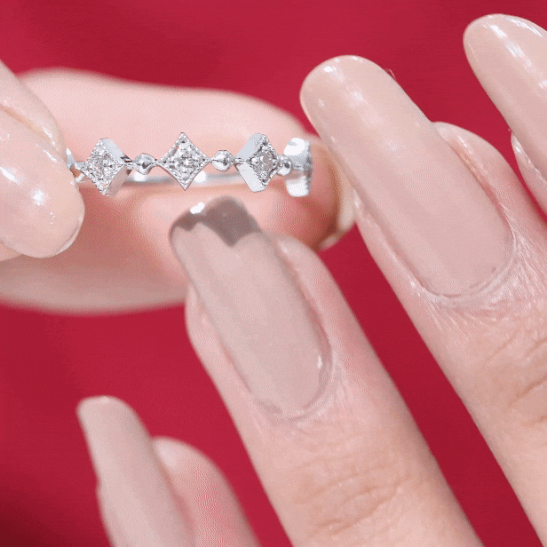 Certified 5 Stone Diamond Dainty Ring