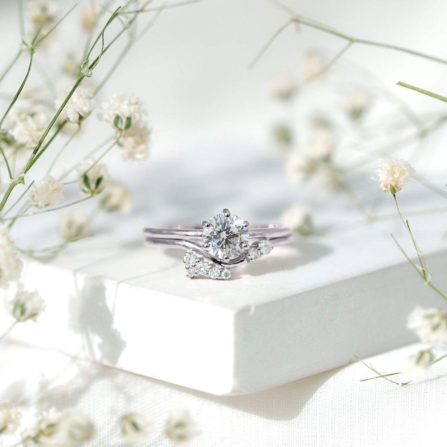 Solitaire Moissanite Wedding Ring Set for Her