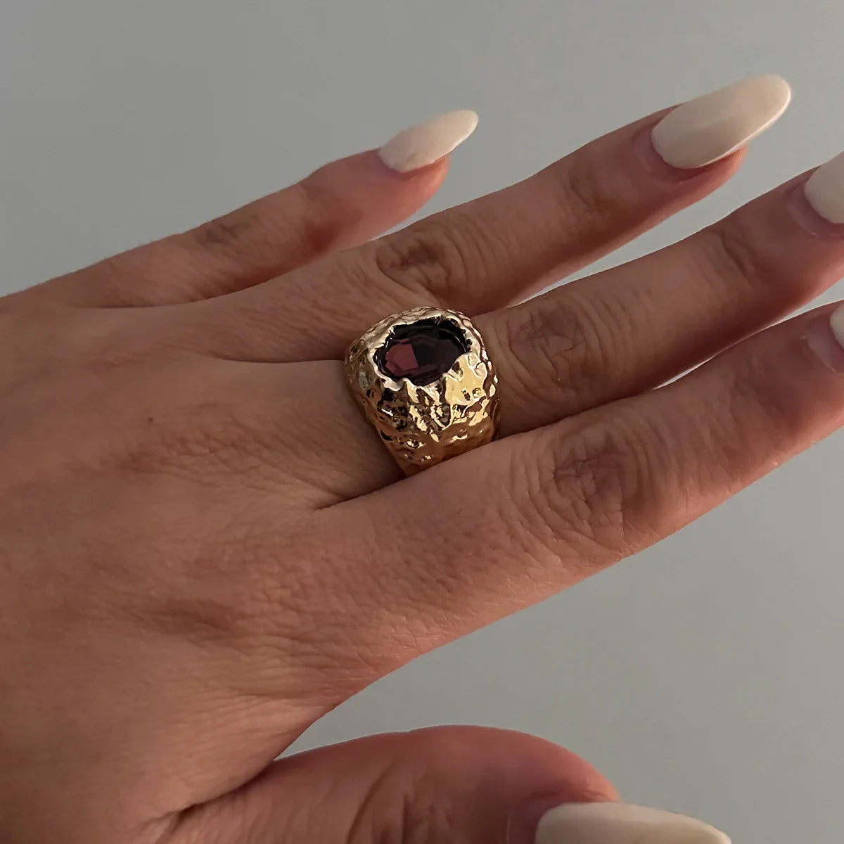 LATS Vintage Punk Inlaid Rhinestone Rings for Women Geometric Exaggerated Personalized Liquid Glossy Light Luxury  Jewelry