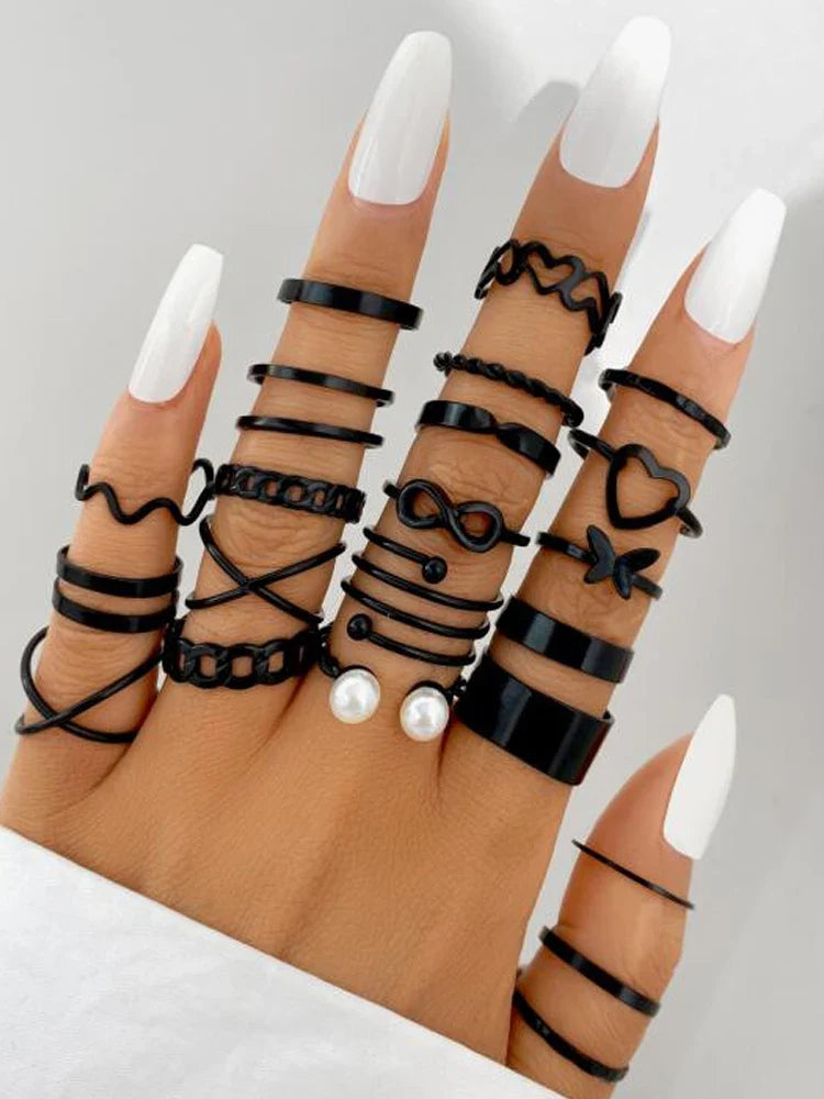 28pcs Fashion Ring Set for Women Heart Shaped Design Geometric Bohemian Element Accent Ring Daily Wear Dating Party Jewelry 2025