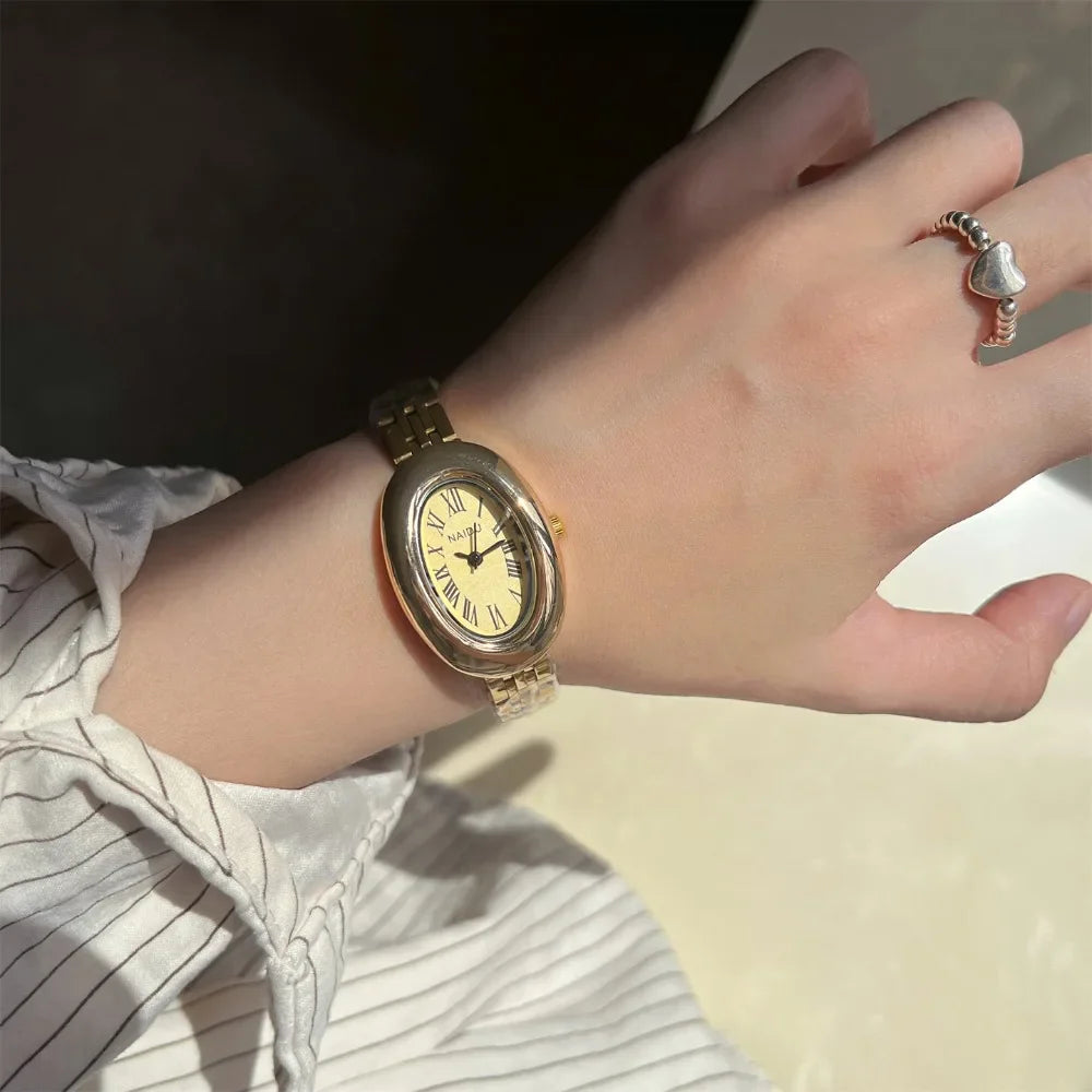 Hot Sale Fashion Watch for Women Mid Ancient Style Oval Dial Small Gold Watch Adjustable Steel Strap Quartz Wristwatch Wholesale