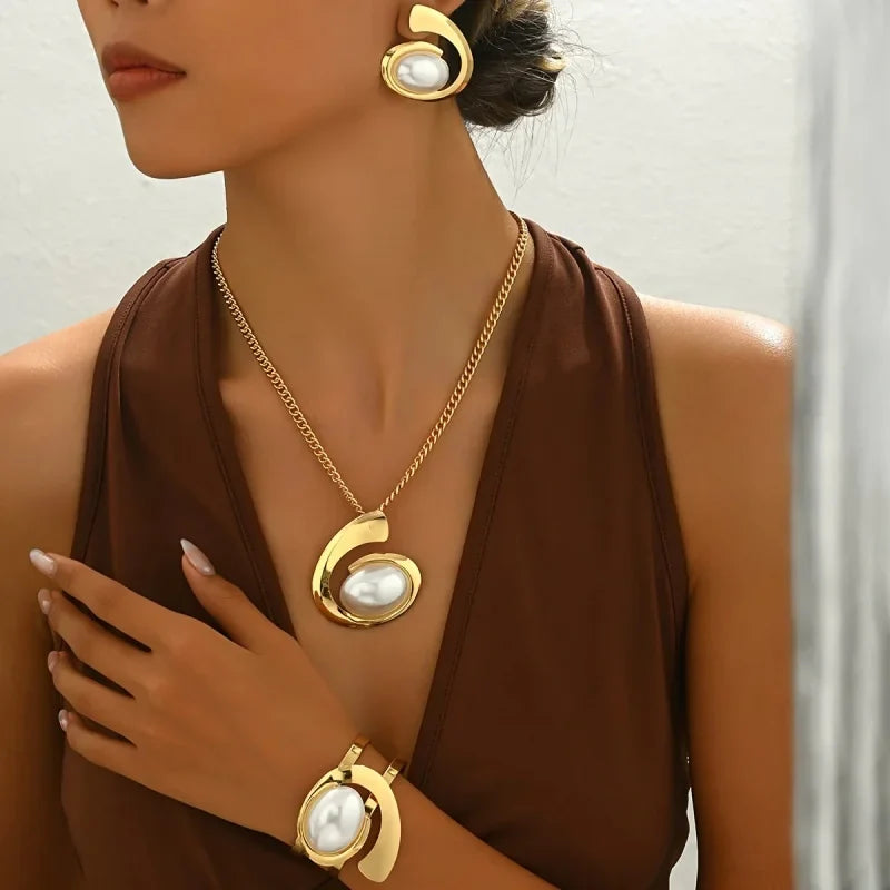 Simple Round Shape Pearl Earrings Pendant Accessories For Women‘s Party Earrings Custom Jewelry