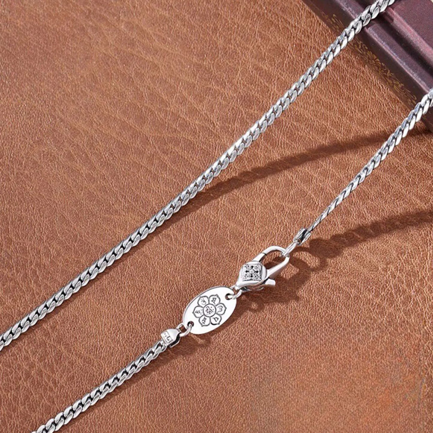 S925Silver Men's and Women's Cuban Chain Necklace 20IN/22IN Slim Style Trendy, Sophisticated Vintage-Inspired Collarbone Layerin