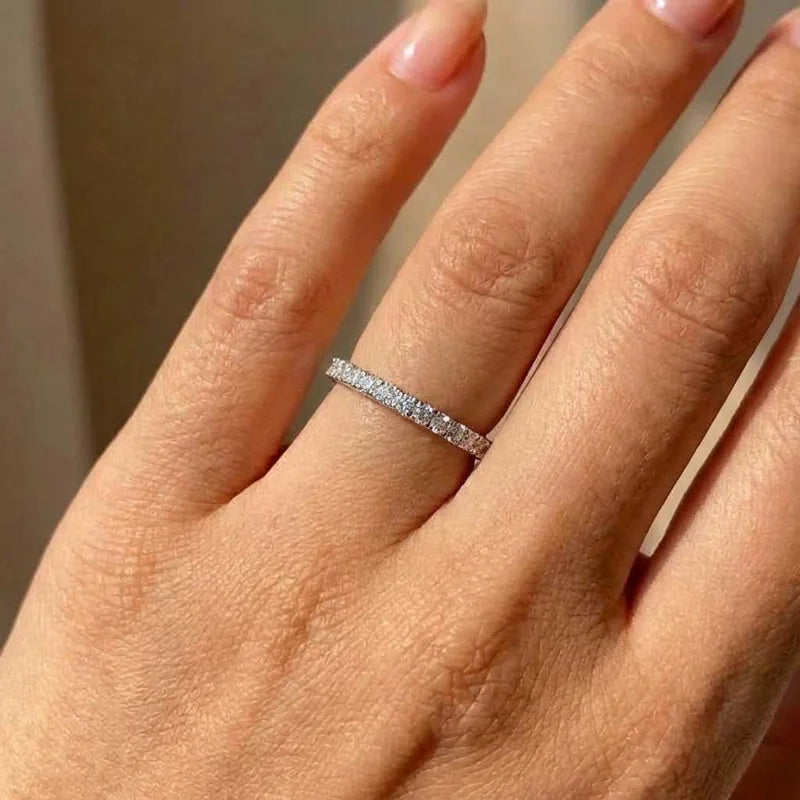 925 Sterling Silver New Trendy Thin Finger Rings Band with Shiny Cubic Zirconia Simple Stylish Daily Wear Jewelry for Women
