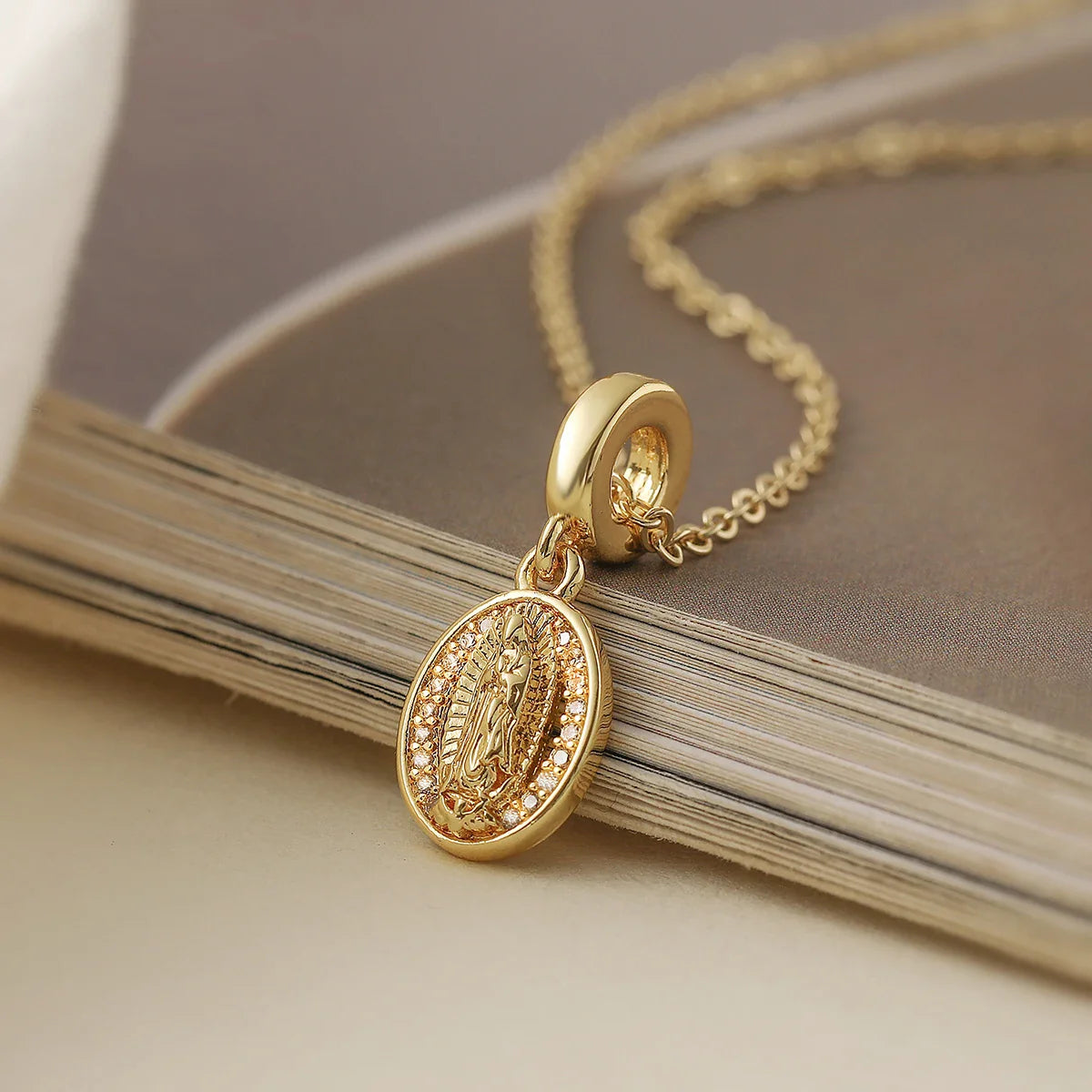 NEWBUY Trendy Gold Color Shiny AAA CZ Zircon Virgin Mary Pendant Necklaces For Women Gift