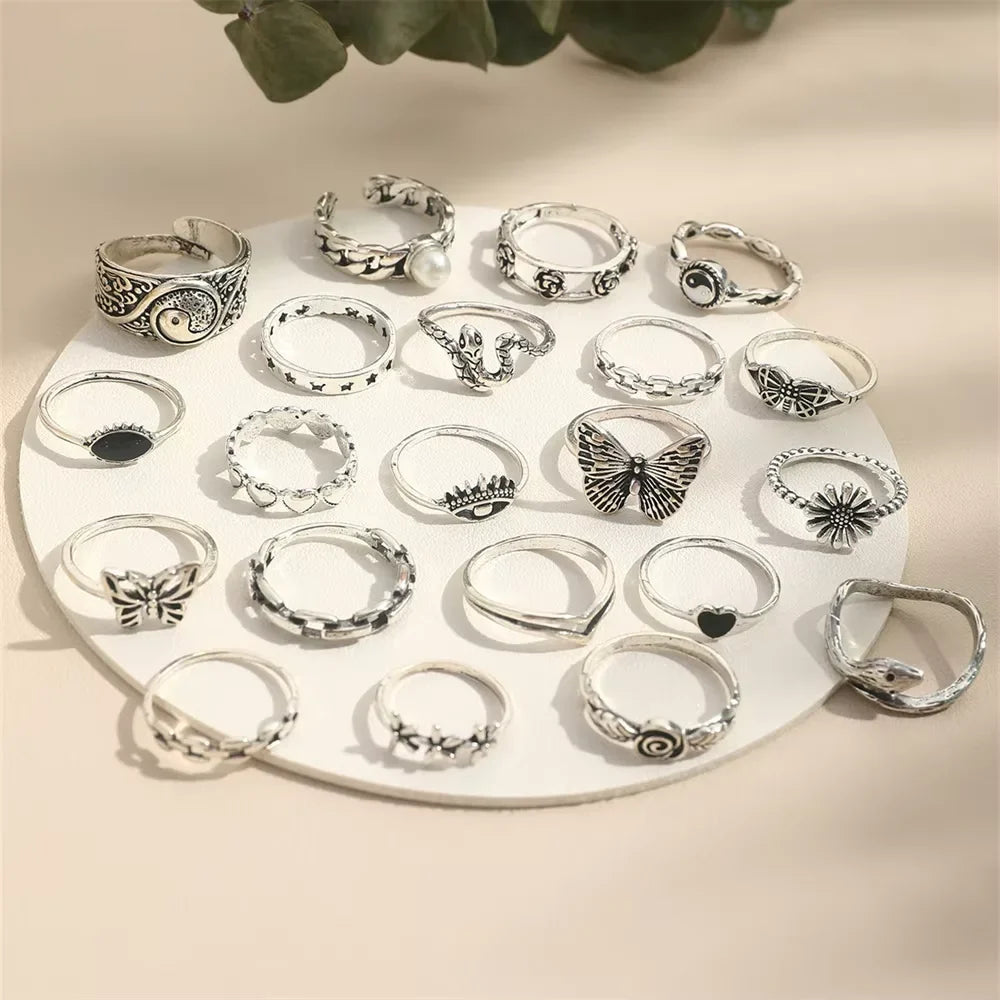 21 Pcs Gothic Rings Set for Women Fashion Simple Snake Butterfly Evil Eye Finger Ring Trendy Punk Jewelry Gifts 2024 New