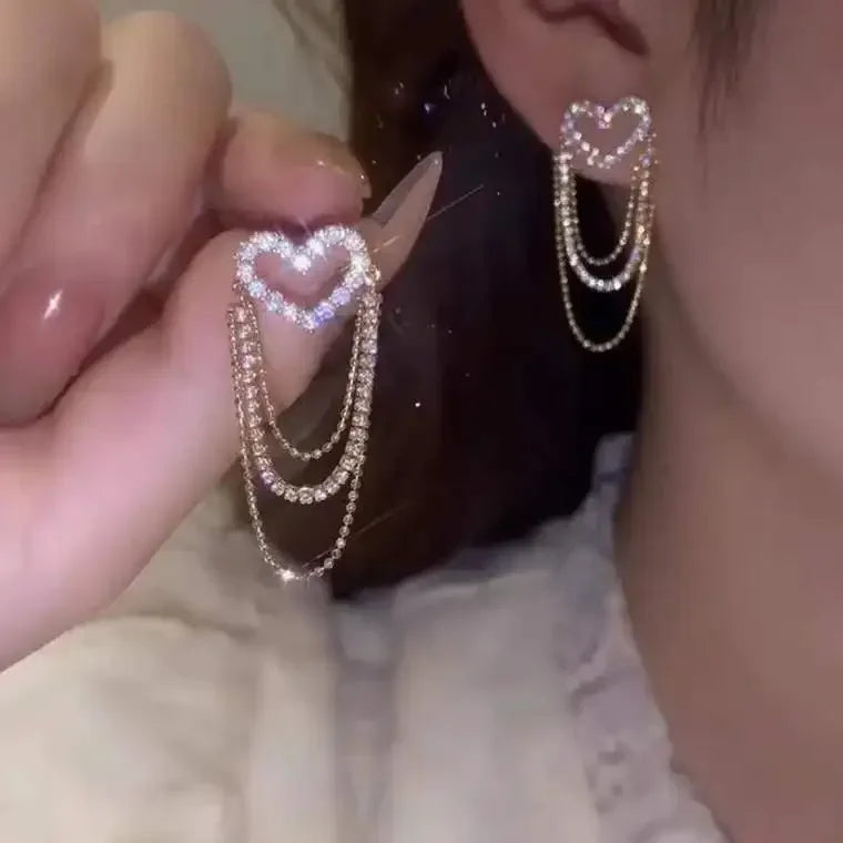 New Simple Metal Style Glossy Geometric Earrings For Women Fashionable Personalized Daily Accessory Party Jewelry Birthday Gifts