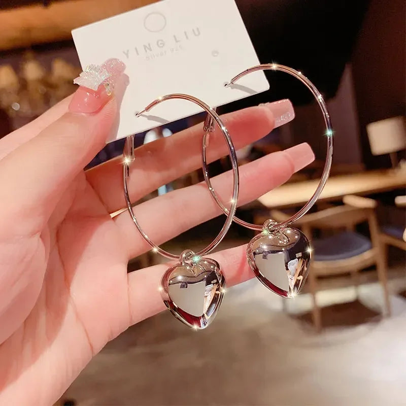 New Simple Metal Style Glossy Geometric Earrings For Women Fashionable Personalized Daily Accessory Party Jewelry Birthday Gifts