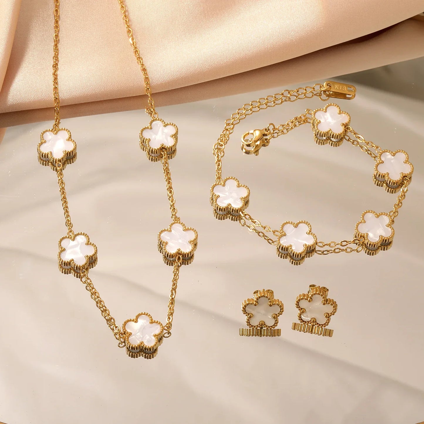 LUXUKISSKIDS Fashion Flower Necklace Earrings Set Jewelry Women Stainless Steel White Shell Clover Bracelet Jewelry Accessories