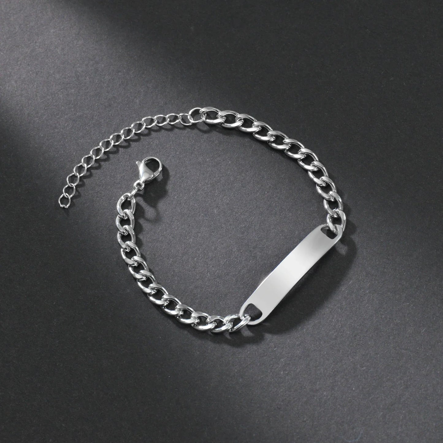 Akizoom Punk Engrave Name Custom Bracelets Gold Color Stainless Steel Thick Hand Chain Customized Couple Men Women Jewelry Gift