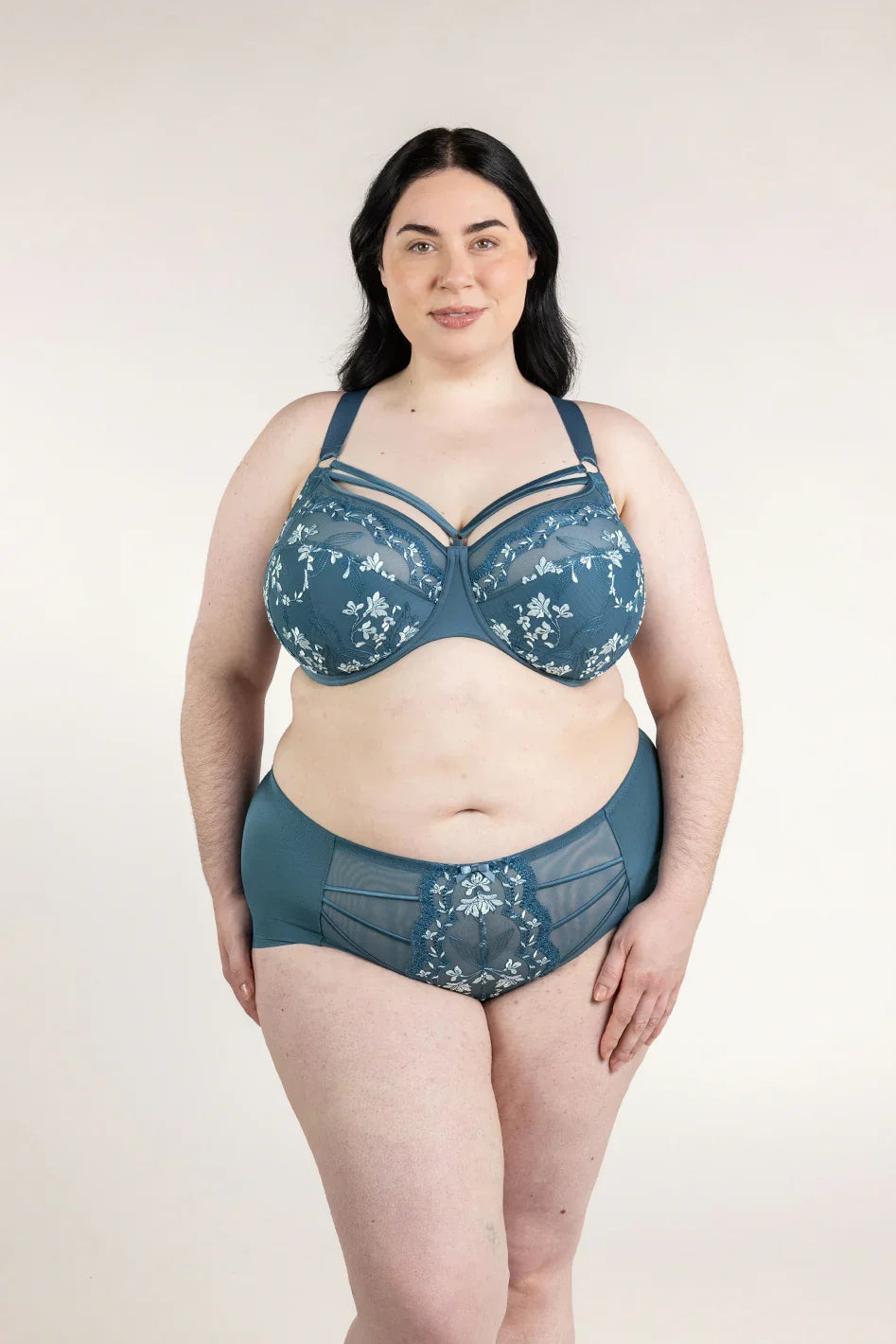 Tasha FlexWire Plunge Bra, I-N Cup