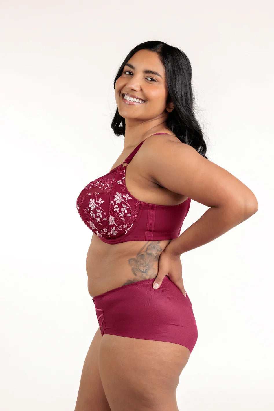 Tasha FlexWire Plunge Bra, I-N Cup