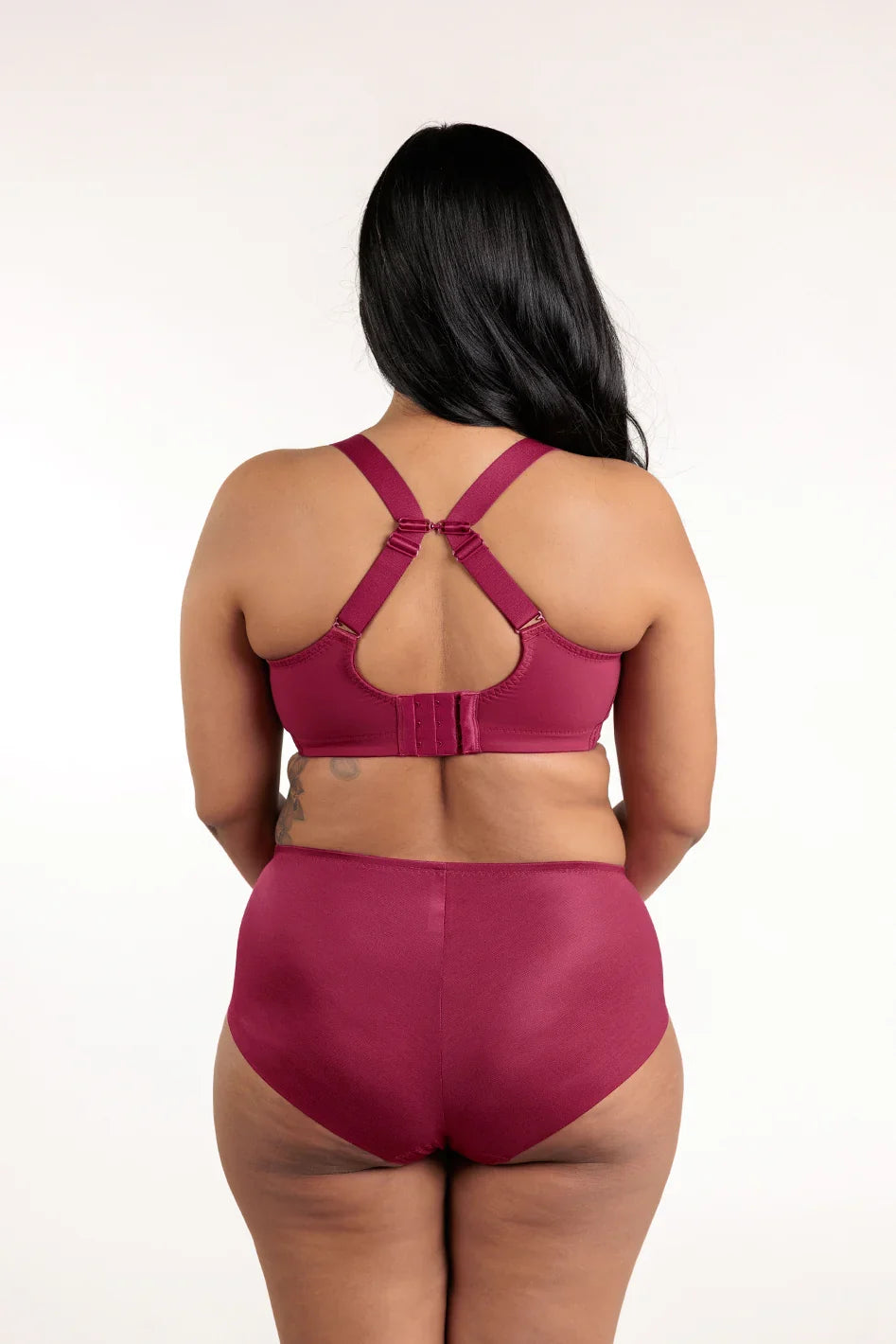 Tasha FlexWire Plunge Bra, I-N Cup