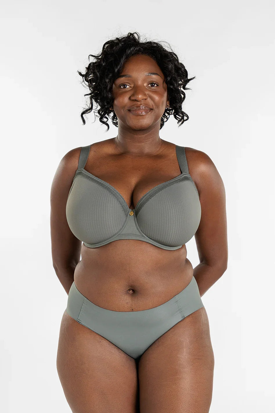Avery FlexWire Demi Bra, J-M Cup