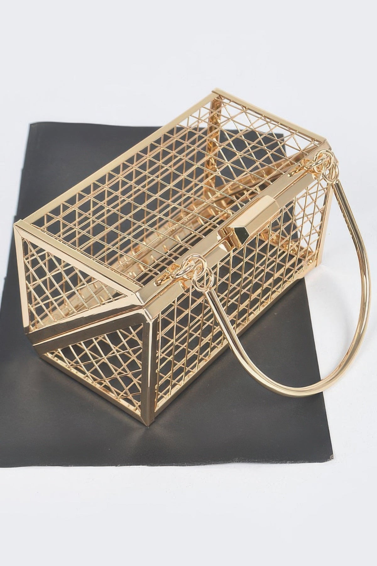 Metal Wire Cube Clutch