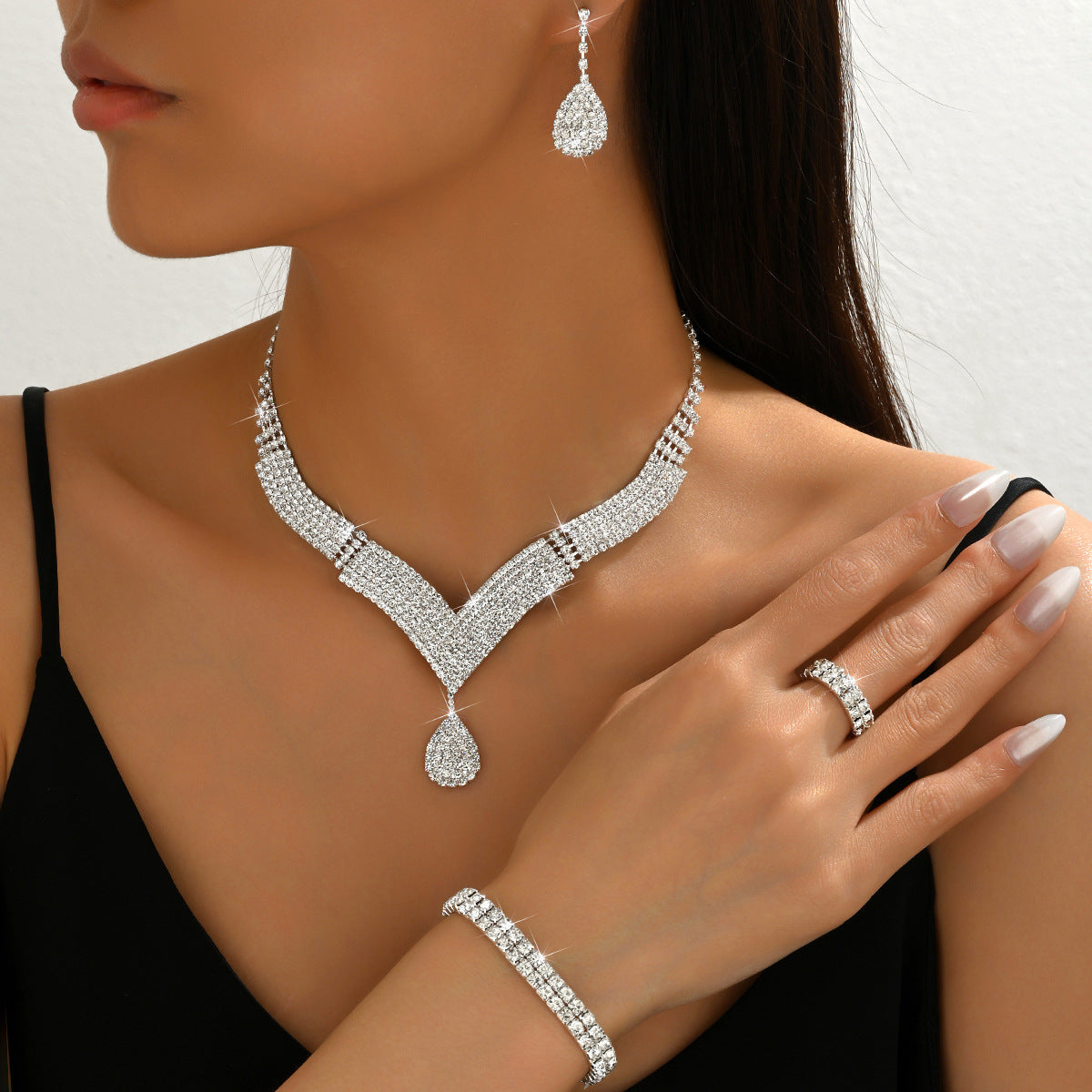 Luxury Chain European And American Wedding Jewelry Jewelry Set Bridal Wedding Supplies Necklace Earrings Bracelet Ring Head