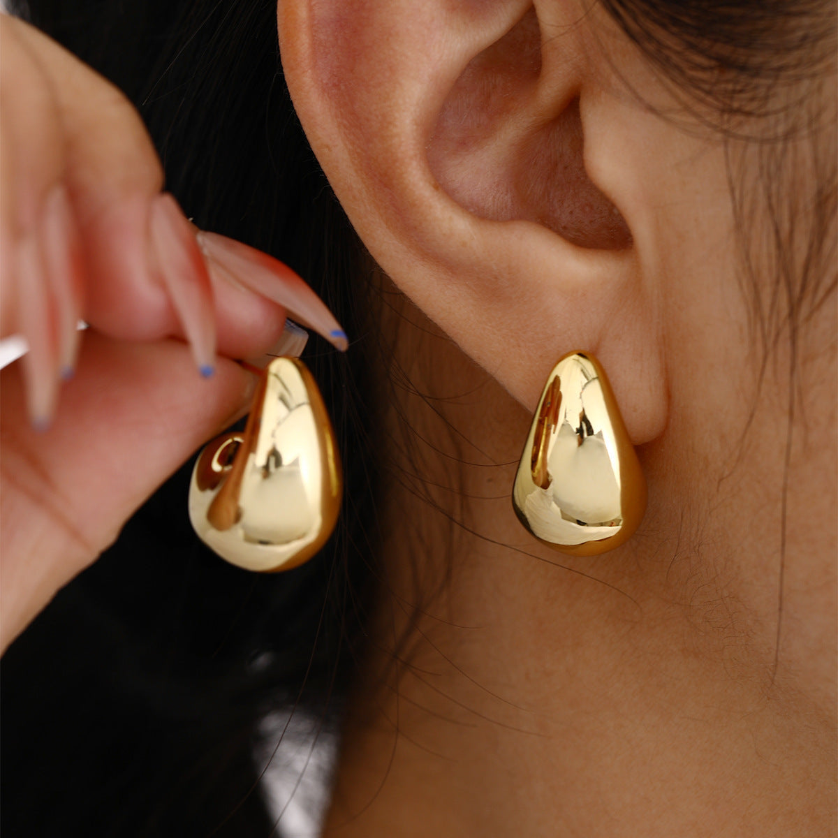 Ins Viral Luxury Earrings, High-End Beach Vacation Style, Geometric Bold Studs & Hoops For Women