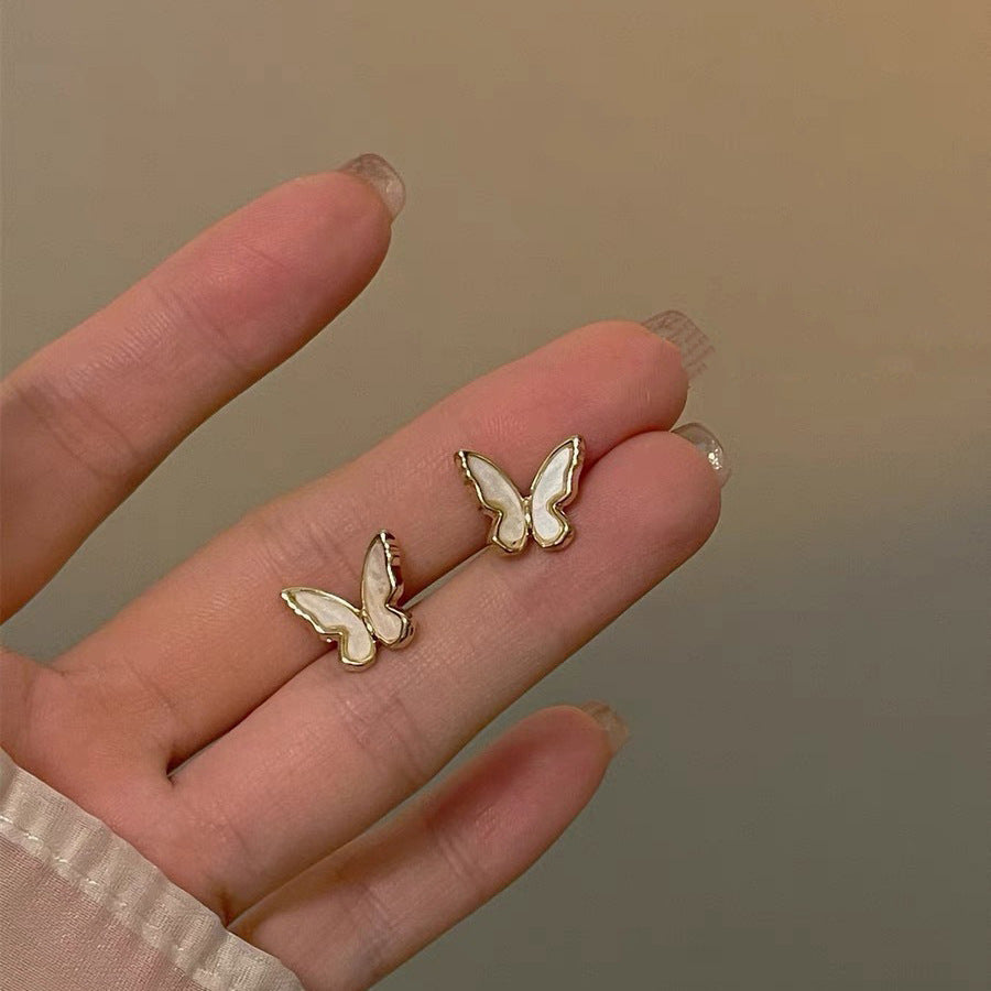Popular Ins Style Mini Heart Gold Plated Studs Chic Niche Ladies Daily Earring