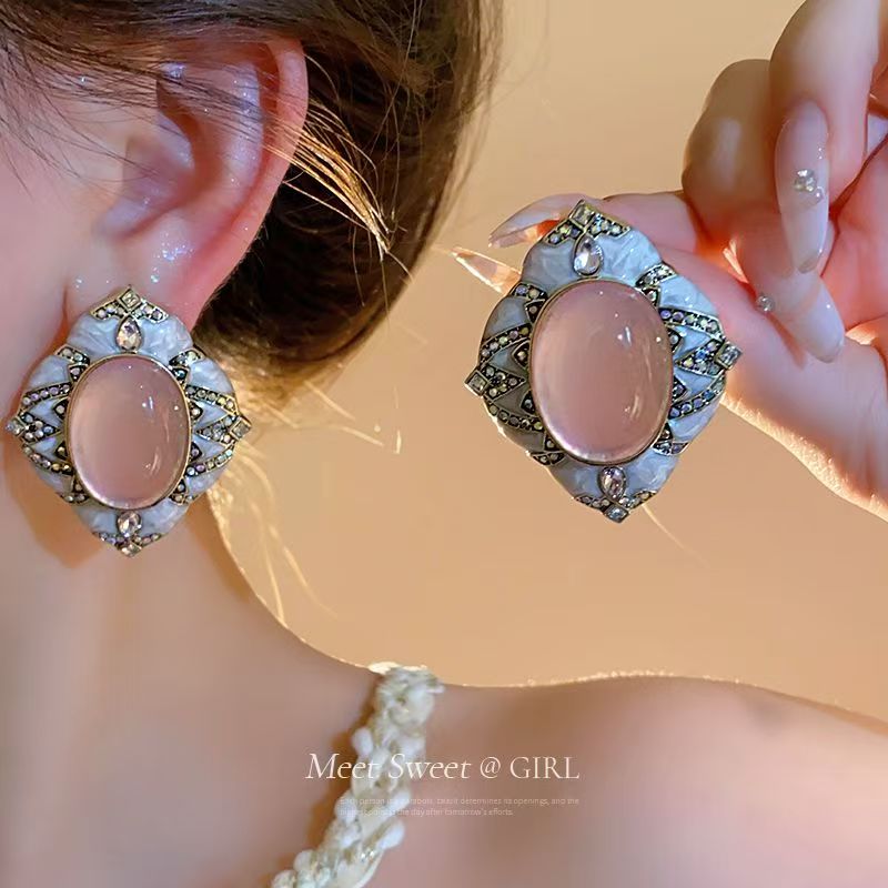 Niche Vintage Retro Earrings, Oval & Rhombus Diamond Studs, Luxury High-end Ear Jewelry
