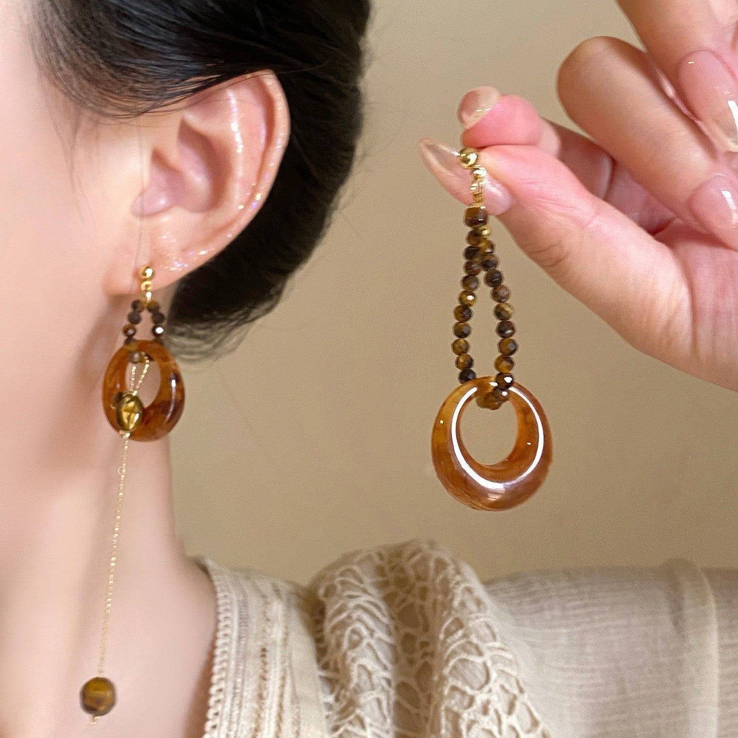 Maillard Style Amber Resin Stud Earrings, Irregular Square Gold Border Button Earrings, Vintage Lightweight Fashion Earrings For Women Daily Party Gift