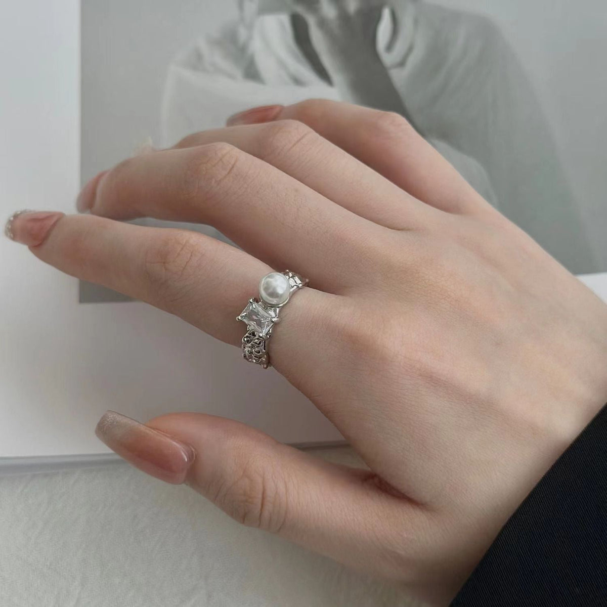 Thorn Open Ring For Women, Dark Zircon Luxury Niche Design, INS Trendy Cool Index Finger Ring