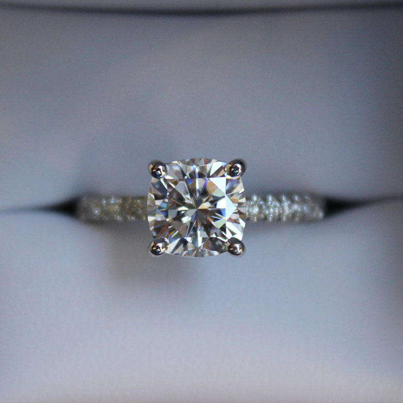 Classic 4-Prong 2ct Princess Cut White Gold Plated Simulated Moissanite Ring For Women, European & American Style Engagement Ring
