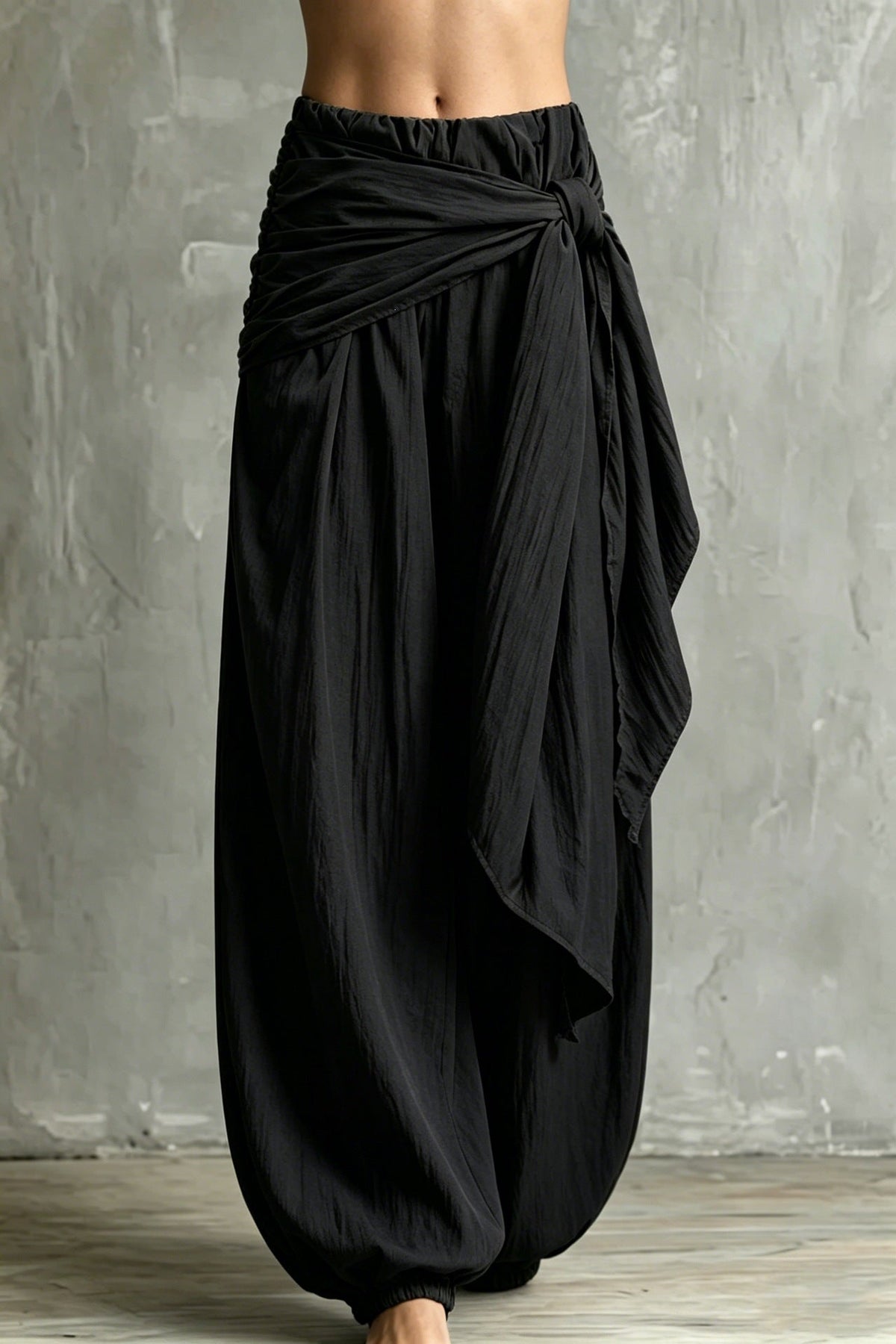 Women's Loose Casual Pants With A Tie-waist Design